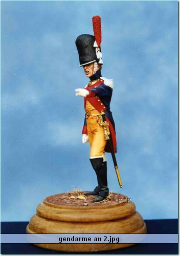 gendarme an 2.jpg