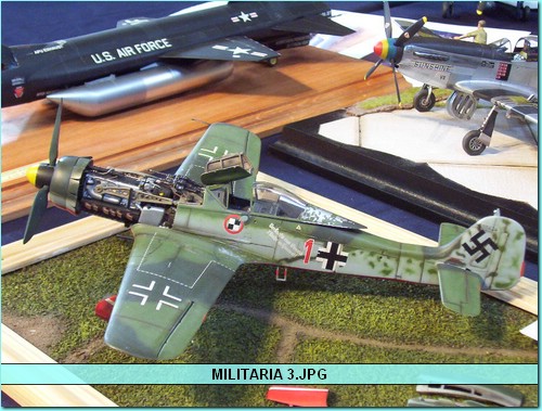 MILITARIA 3.JPG