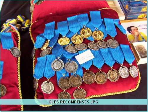 GLES RECOMPENSES.JPG